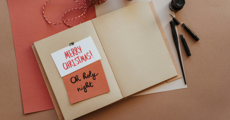 Unpacking the truth: Individual criticizes 'lazy' Christmas card method used by most people