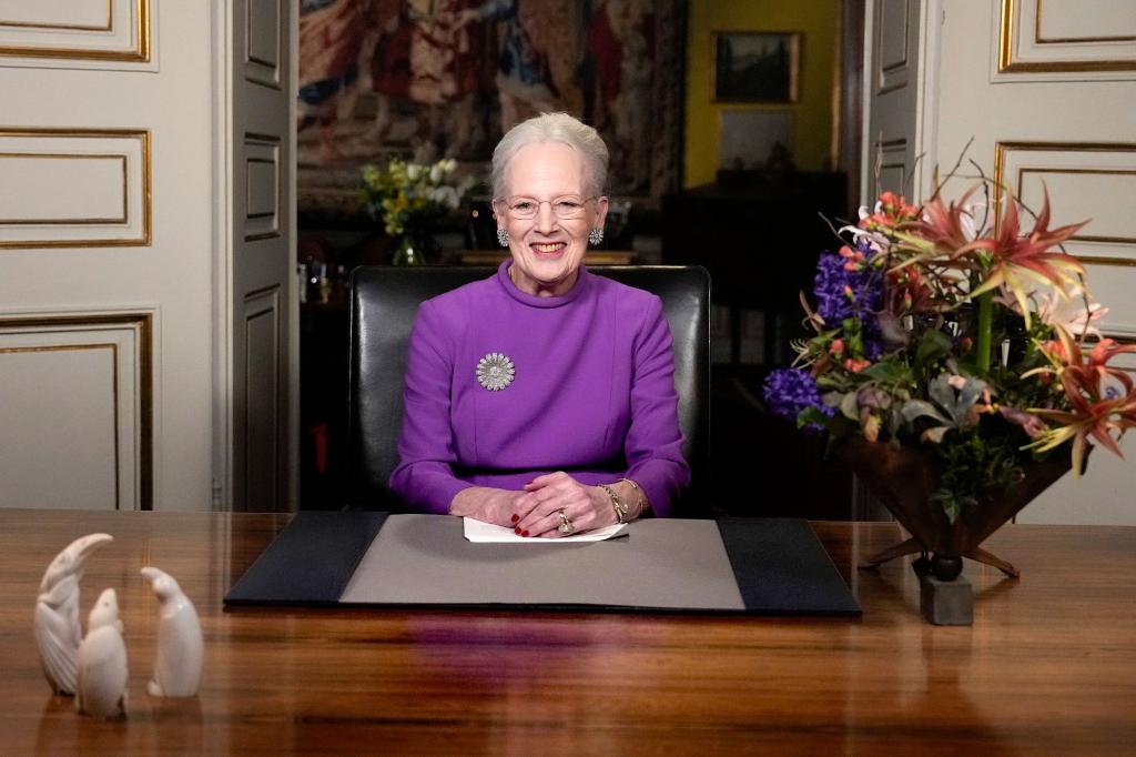 Queen Margrethe II of Denmark to resign after 52 years and crown prince to assume throne