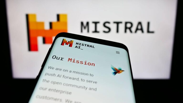 Revealing the architecture of the Mistral language model: how does it work?