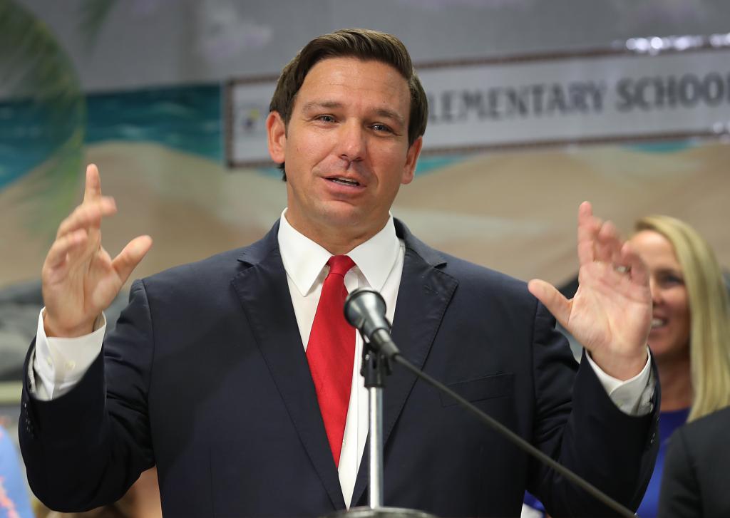 Ron DeSantis' law brings the United Teachers of Dade union to the brink of extinction