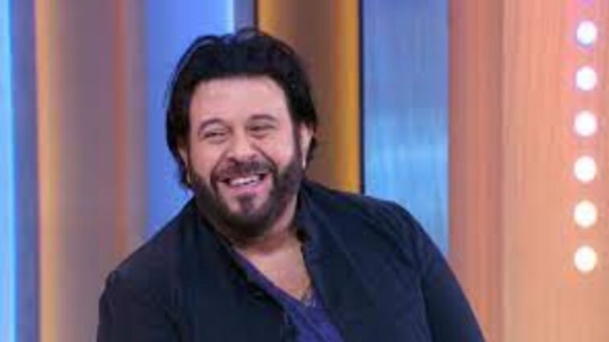 Fact Check: Is Adam Richman Gay or Married?  Gender and sexuality