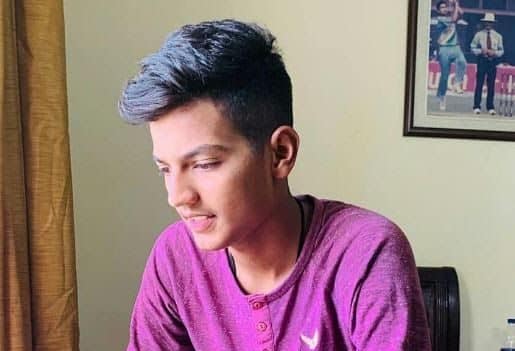 Yash Dhull: Wiki, Biography, Age, Height, Town, Status, Girlfriend, Caste, Family