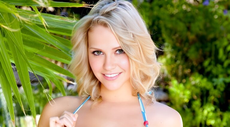 Mia Malkova (Actress) Wiki, Age, Height, Bio, Weight, Photos, Career, Net Worth & More